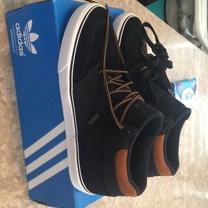 State men’s shoes brand new size 10